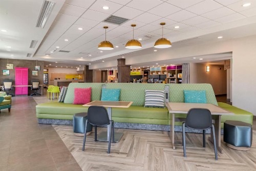 Rodeway Inn Bangor - image 26