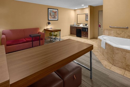 Hampton Inn & Suites Banning/Beaumont - image 39