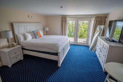 Bluenose Inn - Bar Harbor Hotel - image 15