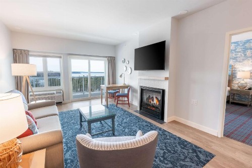 Bluenose Inn - Bar Harbor Hotel - image 38