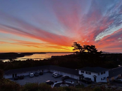 Wonder View Inn - image 1