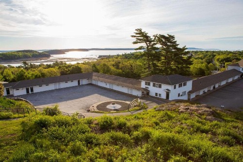 Wonder View Inn - image 13