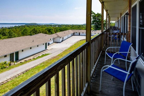 Wonder View Inn - image 16
