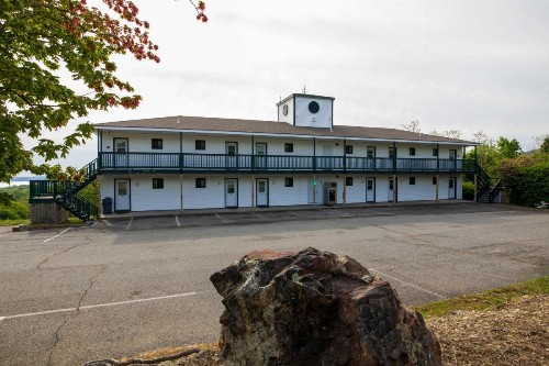 Wonder View Inn - image 22