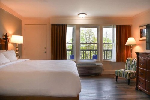 Wonder View Inn - image 32