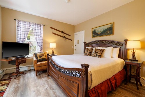 Mira Monte Inn & Suites - image 31