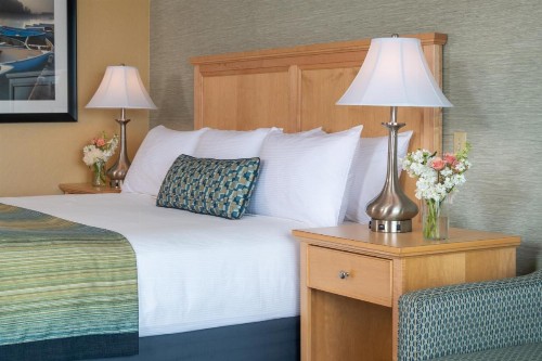 Atlantic Oceanside Hotel & Conference Center - image 17