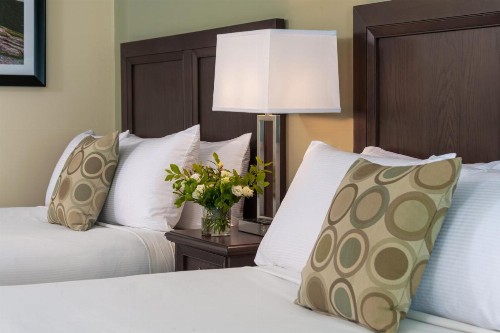 Atlantic Oceanside Hotel & Conference Center - image 2