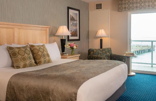 Atlantic Oceanside Hotel & Conference Center - image 4