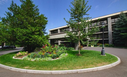 Holiday Inn Bar Harbor Regency Hotel an IHG Hotel