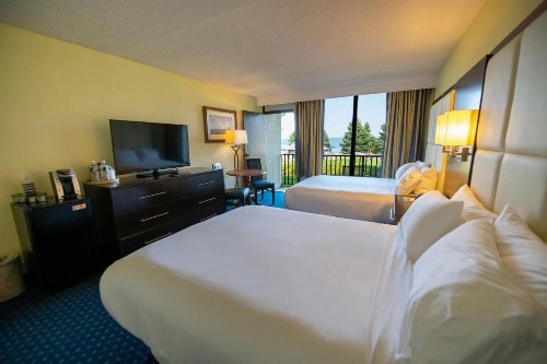 Holiday Inn Bar Harbor Regency Hotel an IHG Hotel - image 12