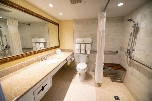 Holiday Inn Bar Harbor Regency Hotel an IHG Hotel - image 39