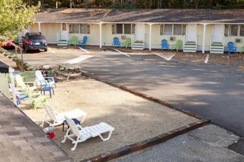 Robbins Motel - image 24