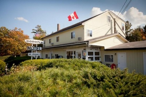 Robbins Motel - image 8