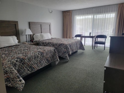 Kimball Terrace Inn - image 6