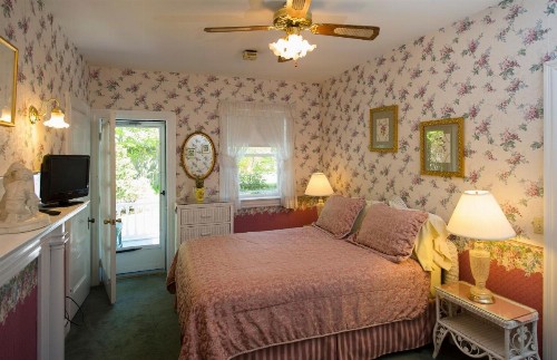 Anne's White Columns Inn - image 23