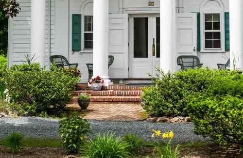 Anne's White Columns Inn - image 27