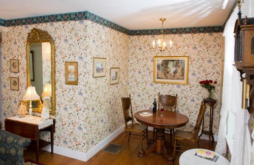 Anne's White Columns Inn - image 30