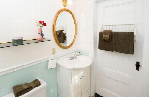 Anne's White Columns Inn - image 32