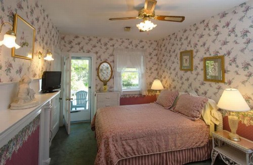 Anne's White Columns Inn - image 35