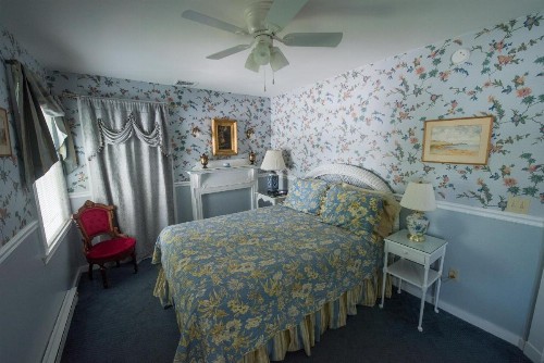 Anne's White Columns Inn - image 7