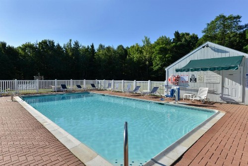 Acadia Inn - image 11