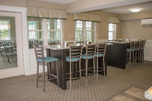 Acadia Inn - image 32