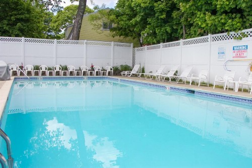 Bar Harbor Villager Motel - Downtown - image 3