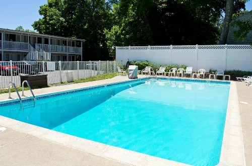 Bar Harbor Villager Motel - Downtown - image 4