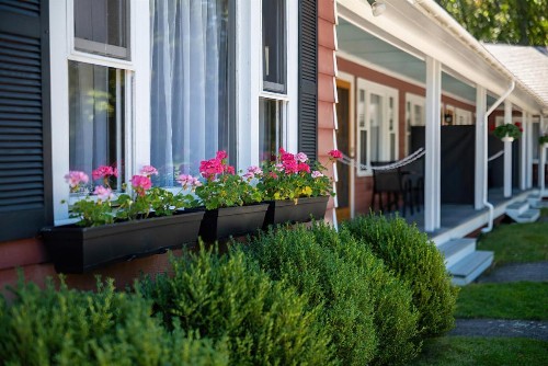 Highbrook Motel - image 12