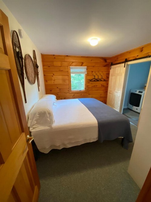 Eden Village Motel and Cottages - image 20