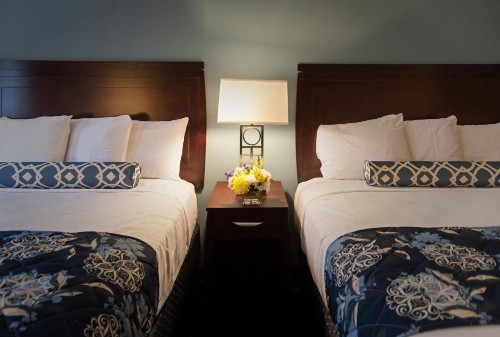 Bar Harbor Manor - image 3