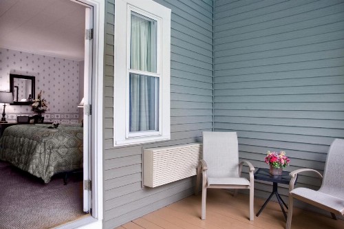 Bar Harbor Manor - image 39