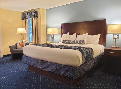 Bar Harbor Manor - image 45