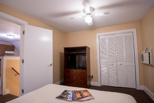 Bar Harbor Manor - image 50