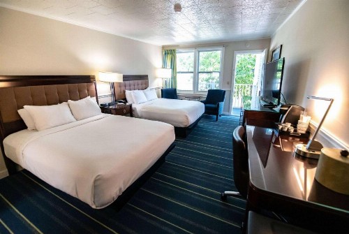 Days Inn by Wyndham Bar Harbor - image 10