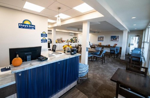 Days Inn by Wyndham Bar Harbor - image 4