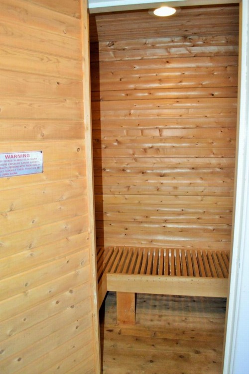 Heathwood Inn - image 28