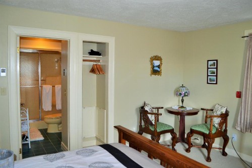 Heathwood Inn - image 34