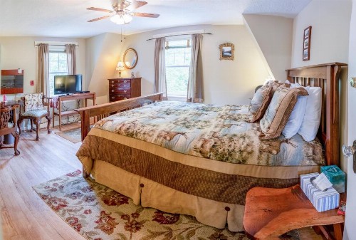 Heathwood Inn - image 36
