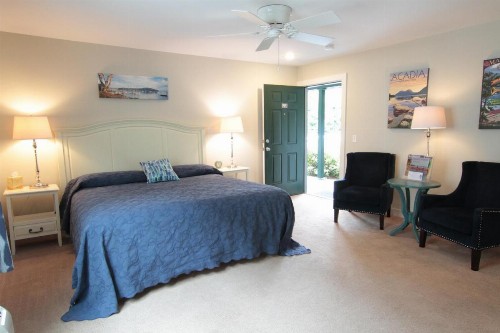 Island Place - image 2