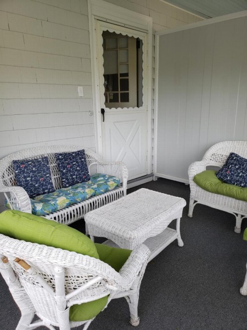 Moseley Cottage Inn and The Town Motel - image 28