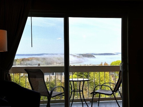Atlantic Eyrie Lodge - image 16