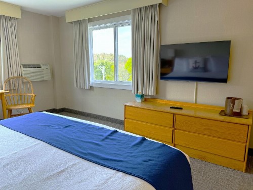 Atlantic Eyrie Lodge - image 17