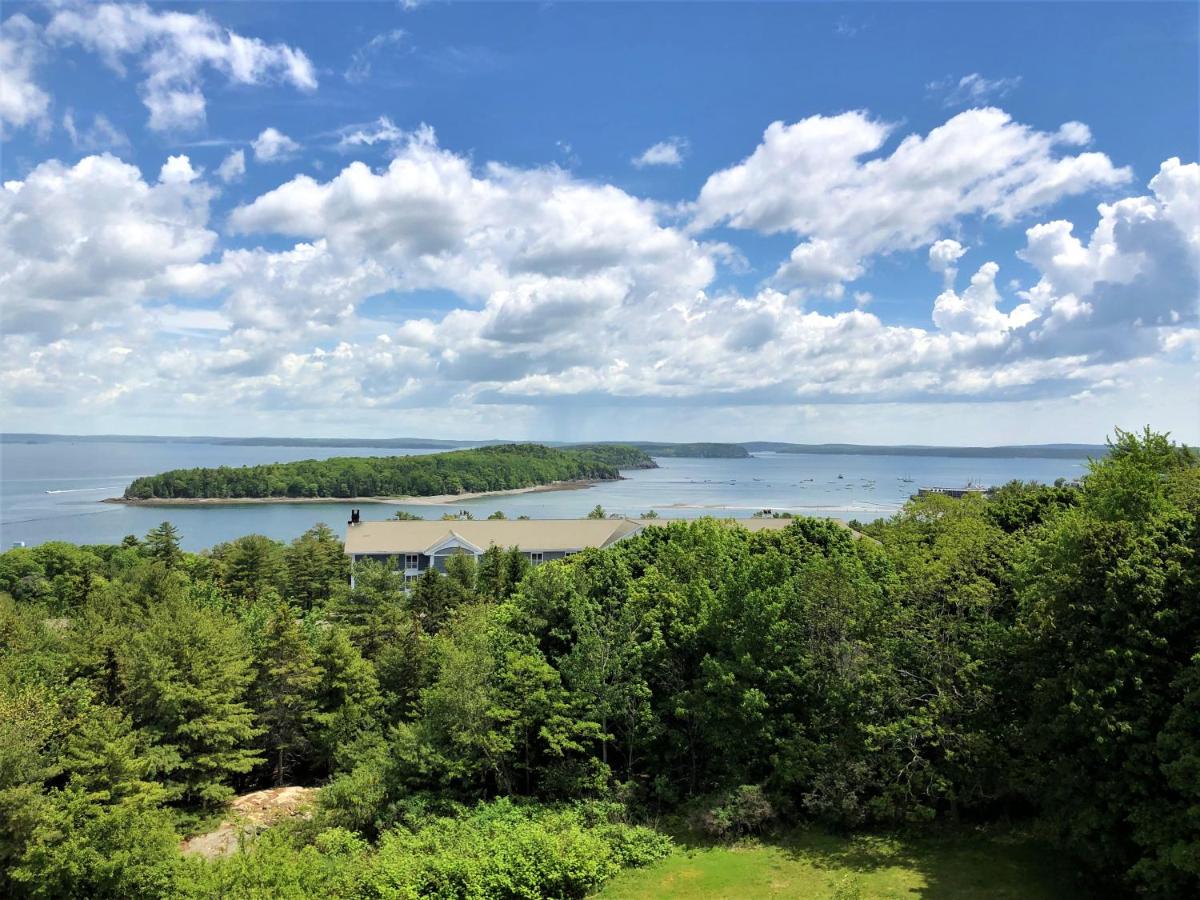 Atlantic Eyrie Lodge - image 2