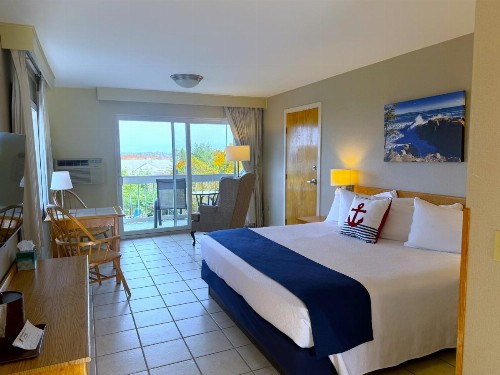 Atlantic Eyrie Lodge - image 28