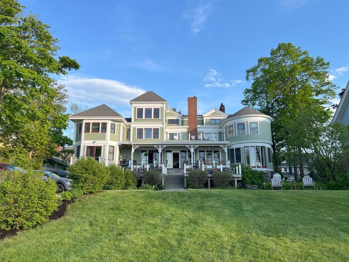 Saltair Inn Waterfront B&B - main image