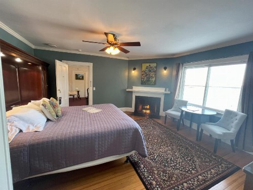 Saltair Inn Waterfront B&B - image 43