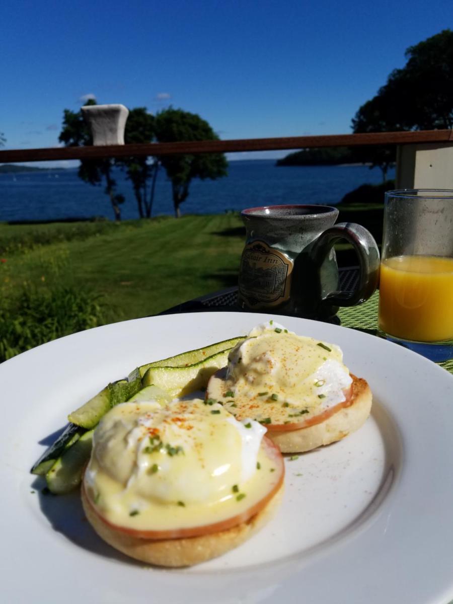Saltair Inn Waterfront B&B - image 7