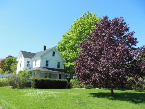 Bar Harbor Cottages & Suites - image 11